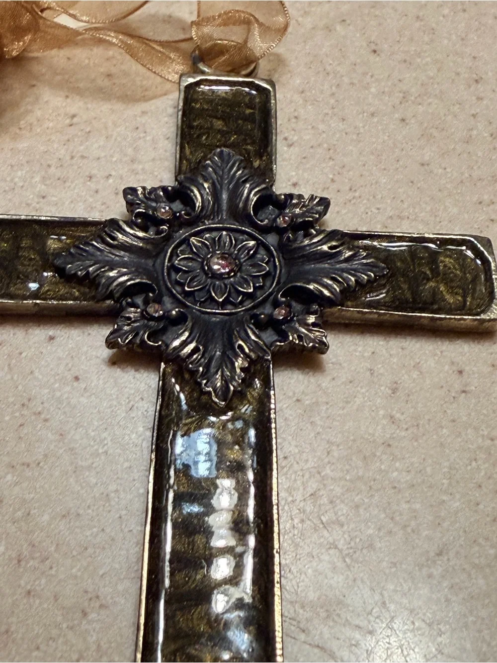 Bronze Hammered Cross - ‎   European/Tuscan décor
